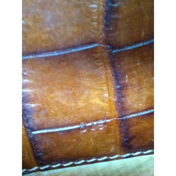 Vtg. Sm. Dooney &Bourke Italy Leather Croc Style Embossed Leather Bayou Bag - Picture 4 of 12